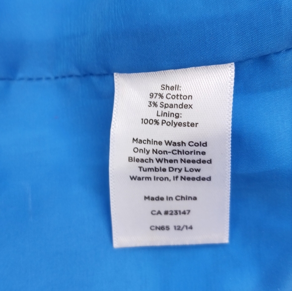 Talbots Size 6 - A Line Straight Skirt Color: Blue & White Floral Pattern - Picture 8 of 8